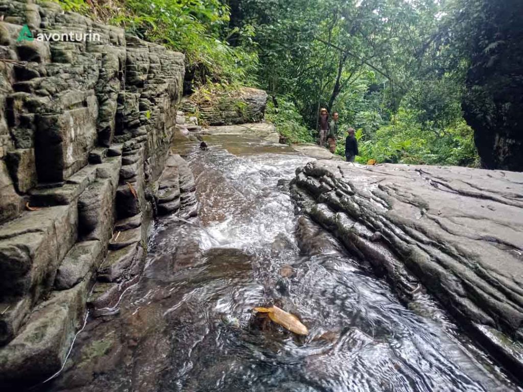 Trekking Batu Lapis Sumber Agung - Wisata Kemiling - Avonturin - 3