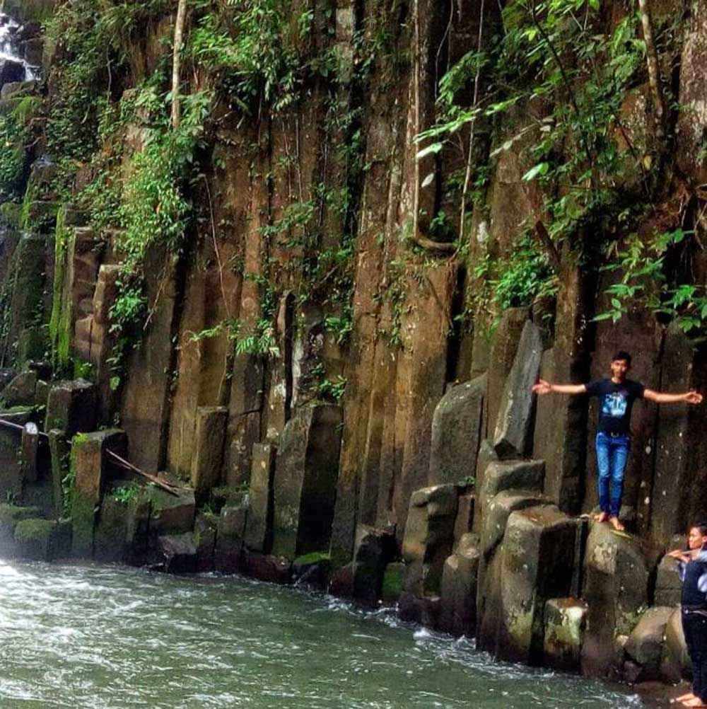 Air Terjun Batu Betiang Rejang Lebong Bengkulu @asep_baela