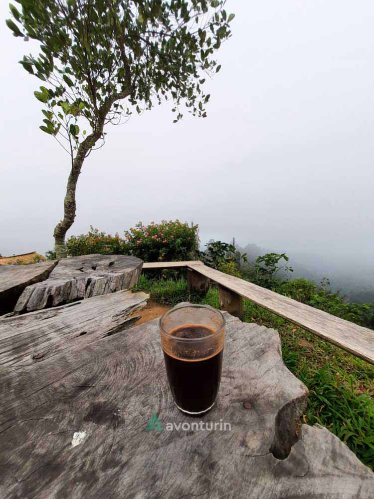 Wisata Puncak Punggung Naga Pesawaran Indah Way Ratai - Yopie Pangkey - 3