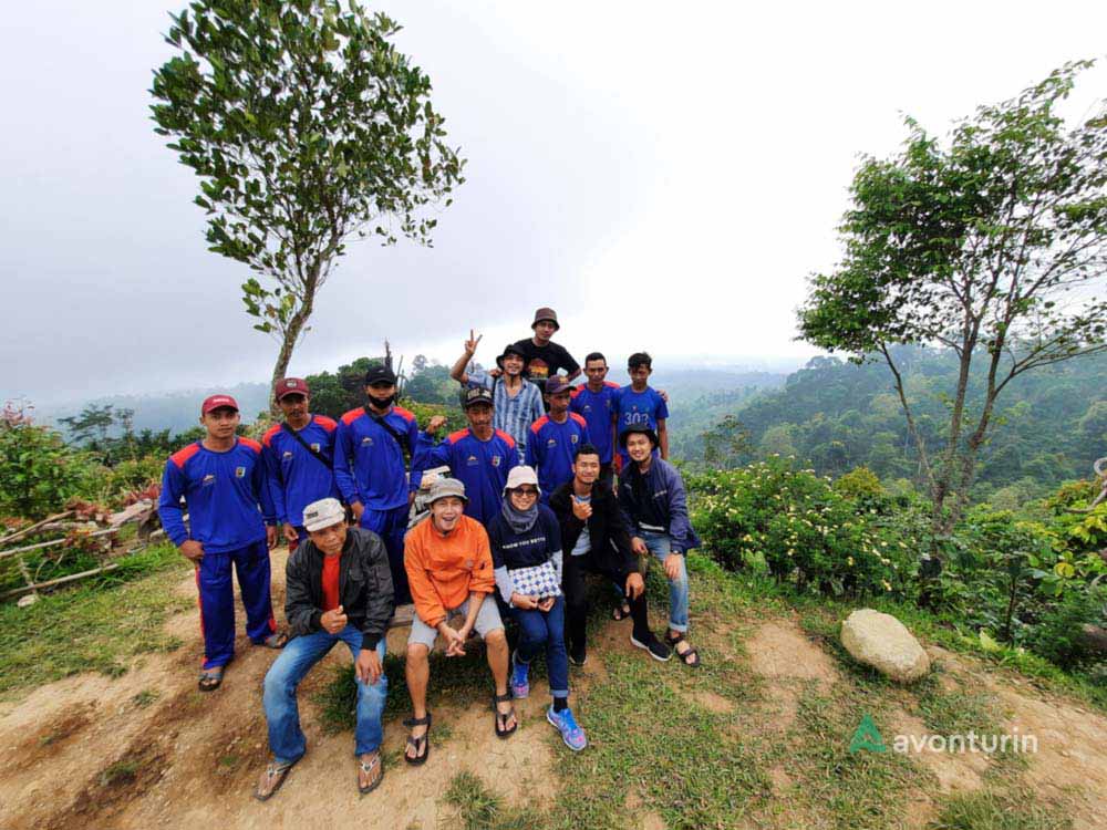 Wisata Puncak Punggung Naga Pesawaran Indah Way Ratai - Yopie Pangkey - 6.