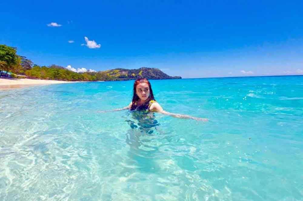 foto Pantai Paal Minahasa Utara Sulawesi Utara - @andhy.winastono via @mariamizu