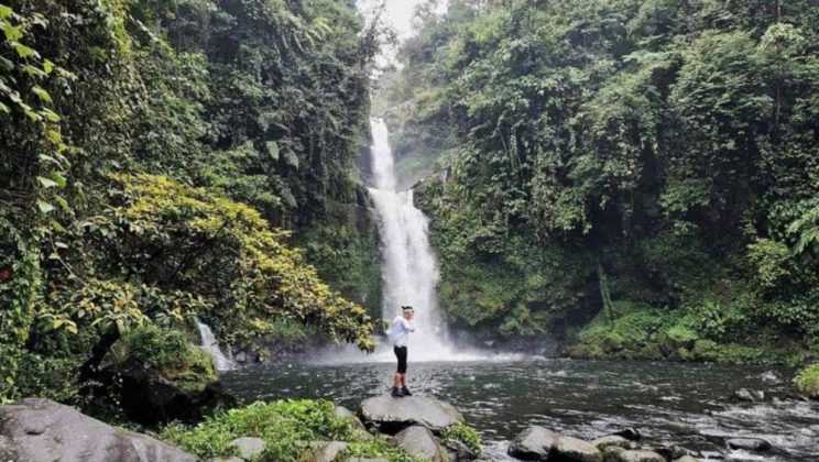 Air Terjun Tansi Ampek di Solok Selatan yang Memesona