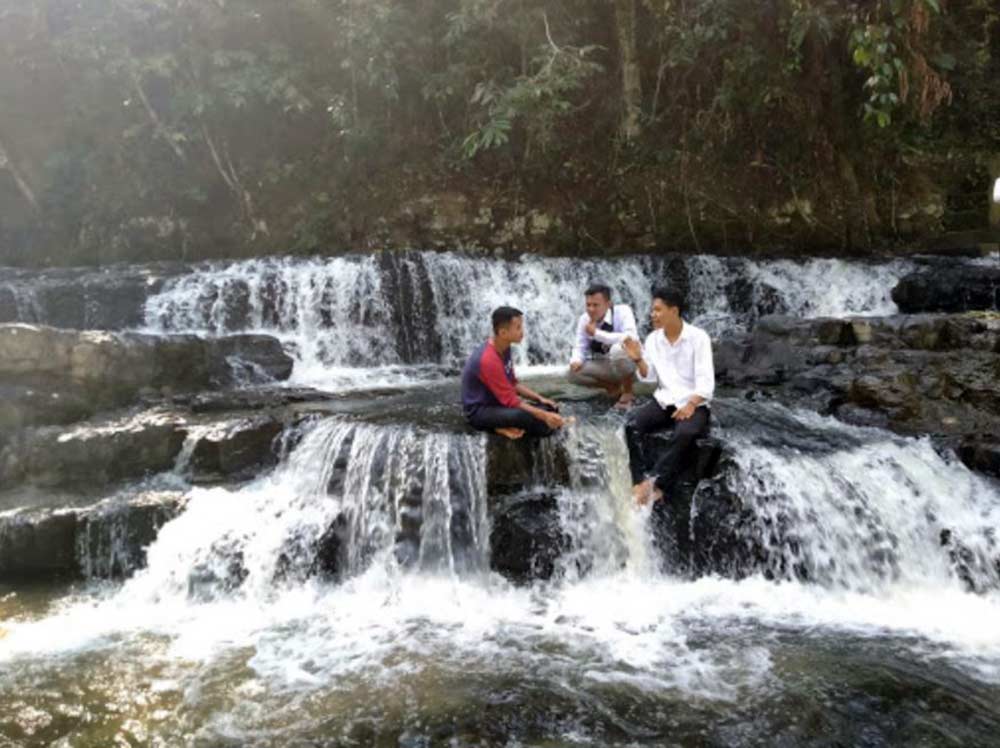 Foto Air Terjun Muara Karing - Kabupaten Merangin, Jambi Toma