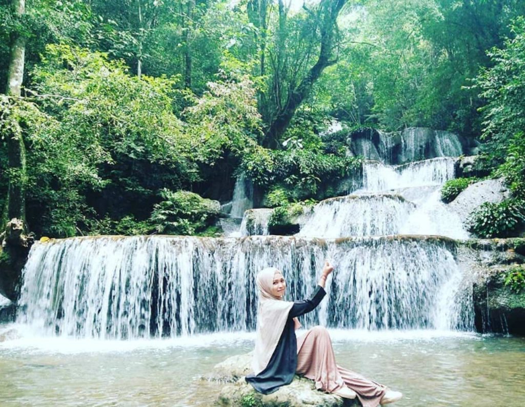 Foto Gambar Air Terjun Peucari Jantho Aceh Besar - @t.nyak_leikha