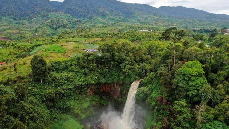 Air Terjun Telun Berasap di Kerinci, Asri dan Menawan!
