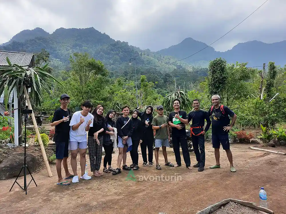 Foto Gambar Jalur Pendakian Gunung Tanggang - Pesawaran Tanggamus Lampung - Yopie Pangkey